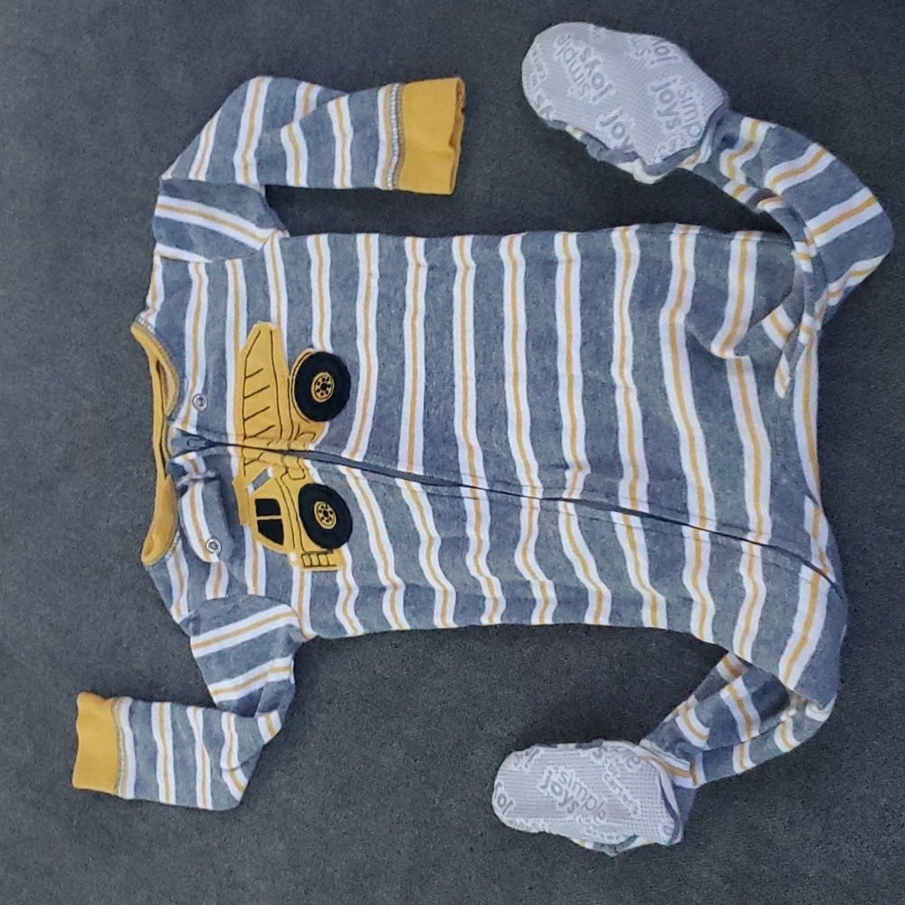 Simple Joys Footed Onesie Pajamas Size 6-9M